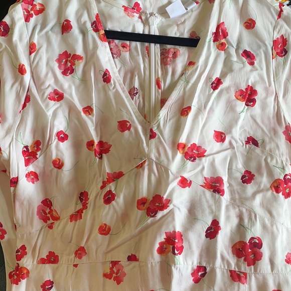 White Floral Gap Dress - Picture 2 of 3